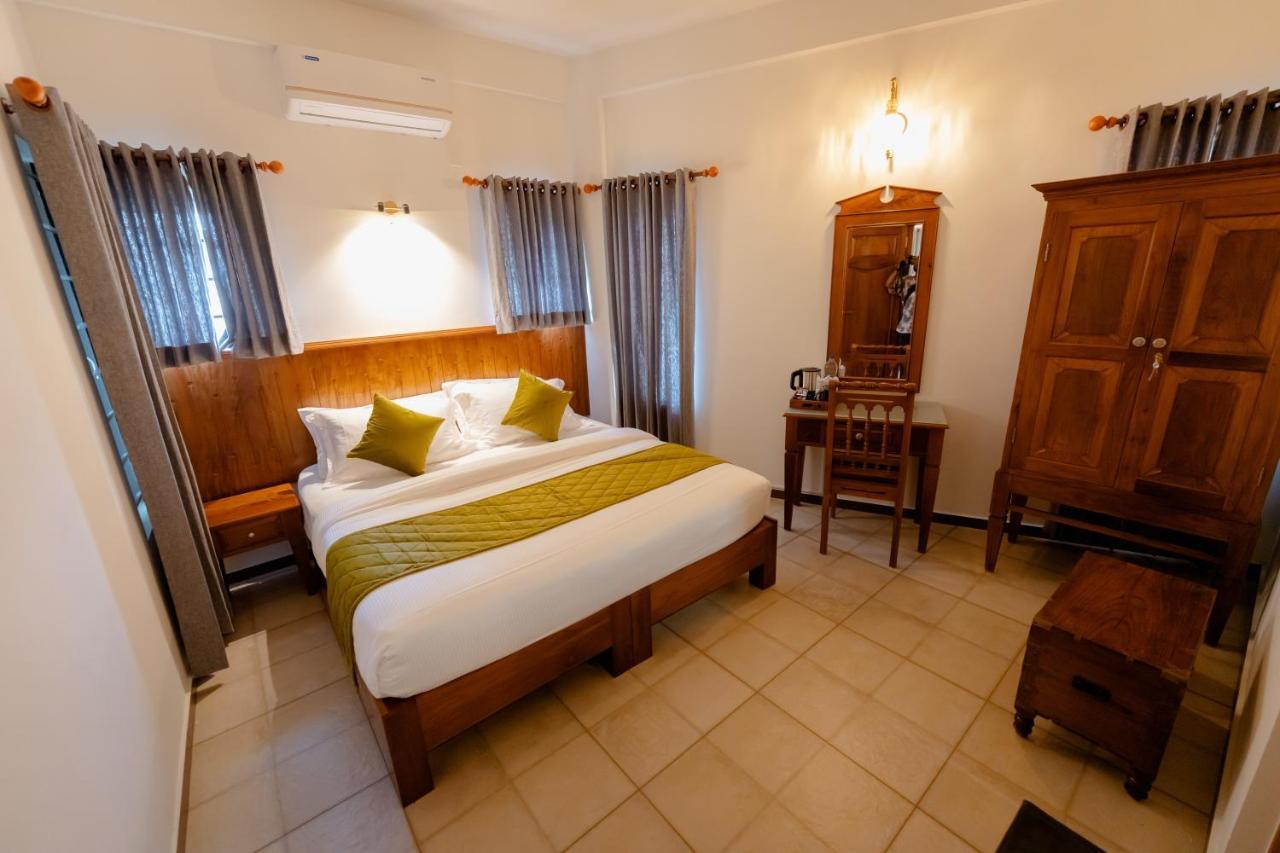 Seacoast Inn Fortkochi Fort Kochi Ngoại thất bức ảnh