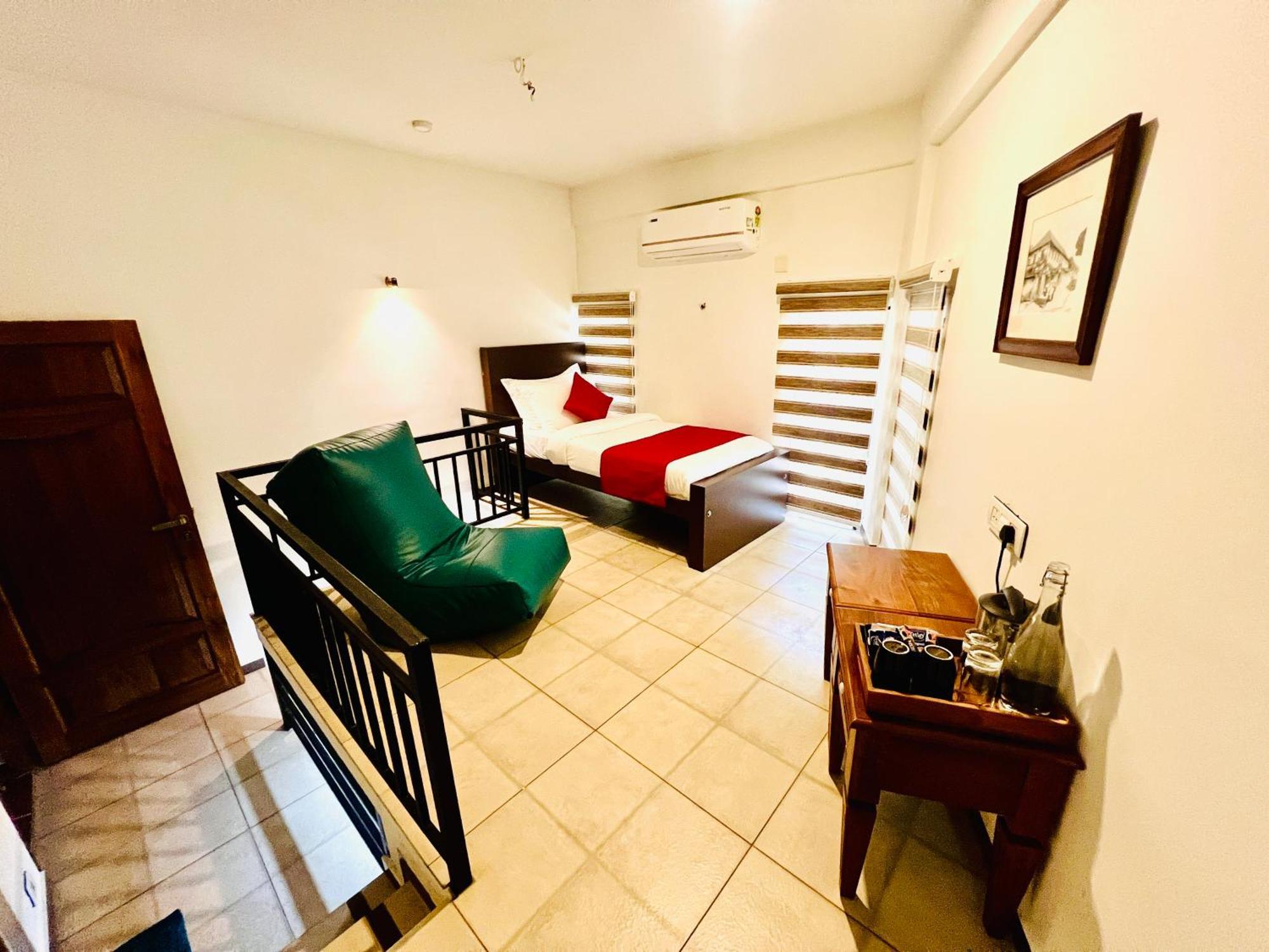 Seacoast Inn Fortkochi Fort Kochi Ngoại thất bức ảnh